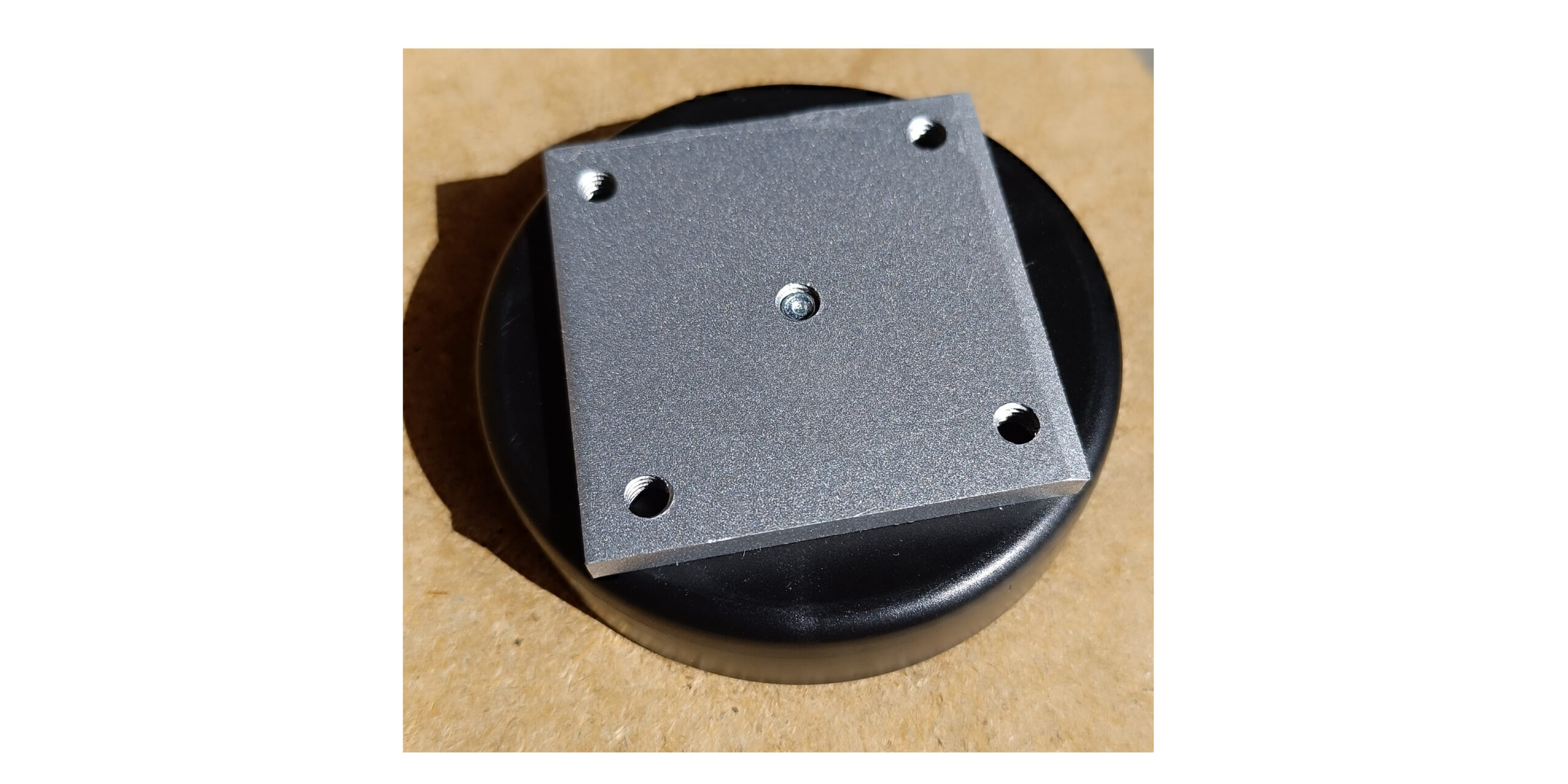 95008 - Base magnétique